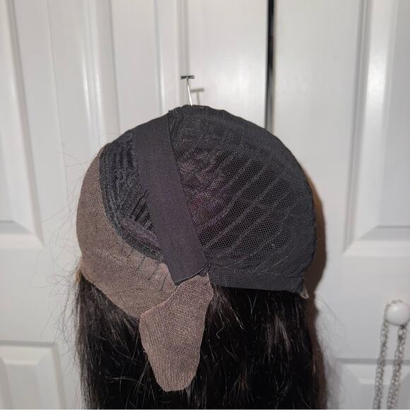 Sis Human Hair Lace Front Wig - Picture 8 of 12